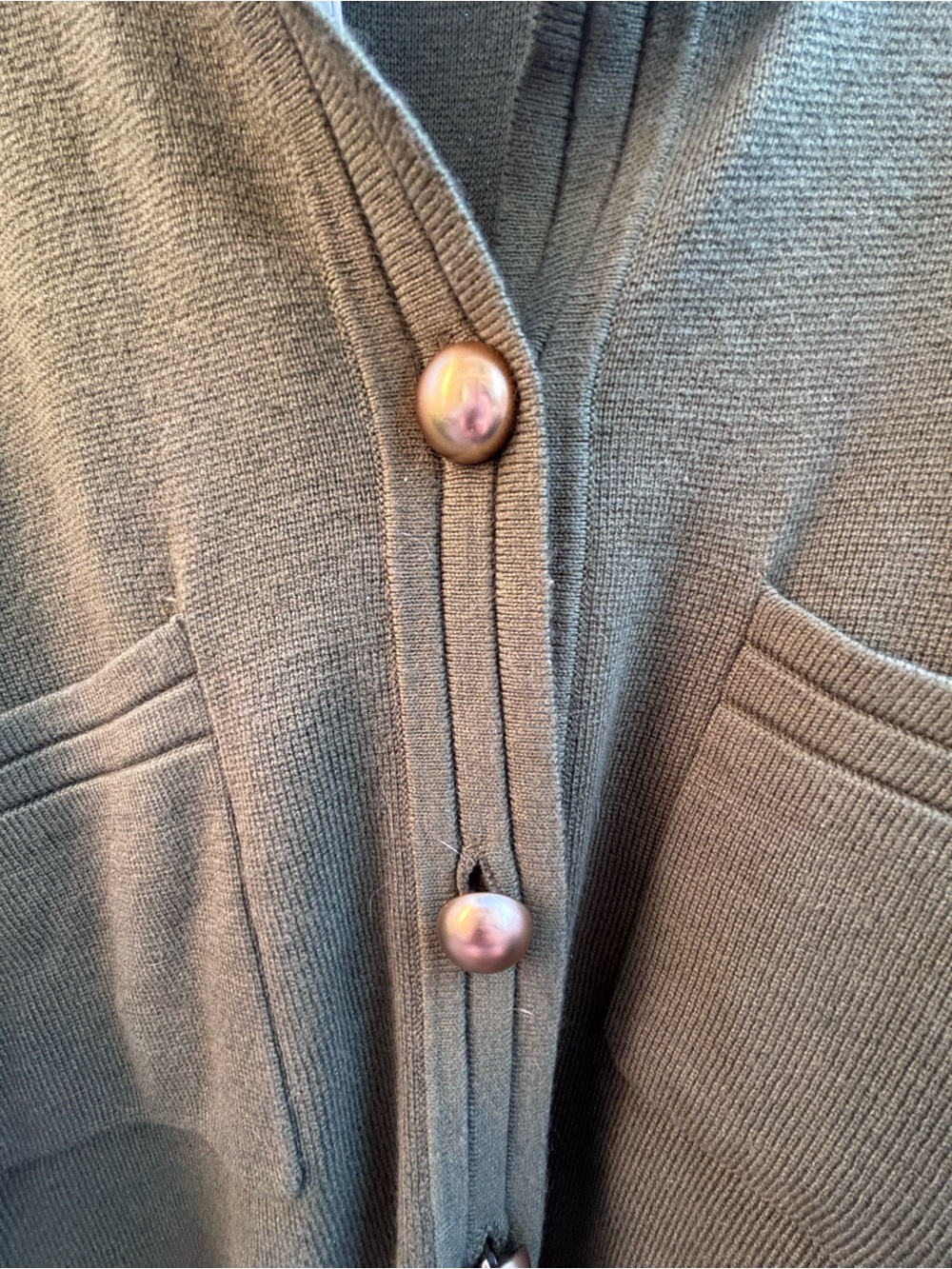 ๐NWT๐ Olive Green Cardigan with Blue Ruffle Collar and Gold Buttons - Picture 4 of 13